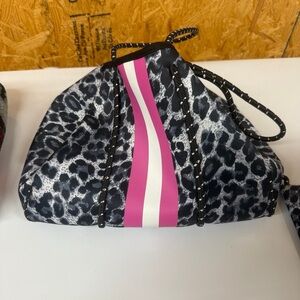 Leopard Print Women's Bag with Pink Stripe